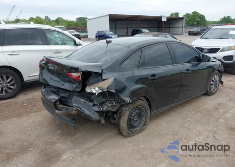 2015 Ford Focus S from USA, damaged, VIN 1FADP3E27FL259896